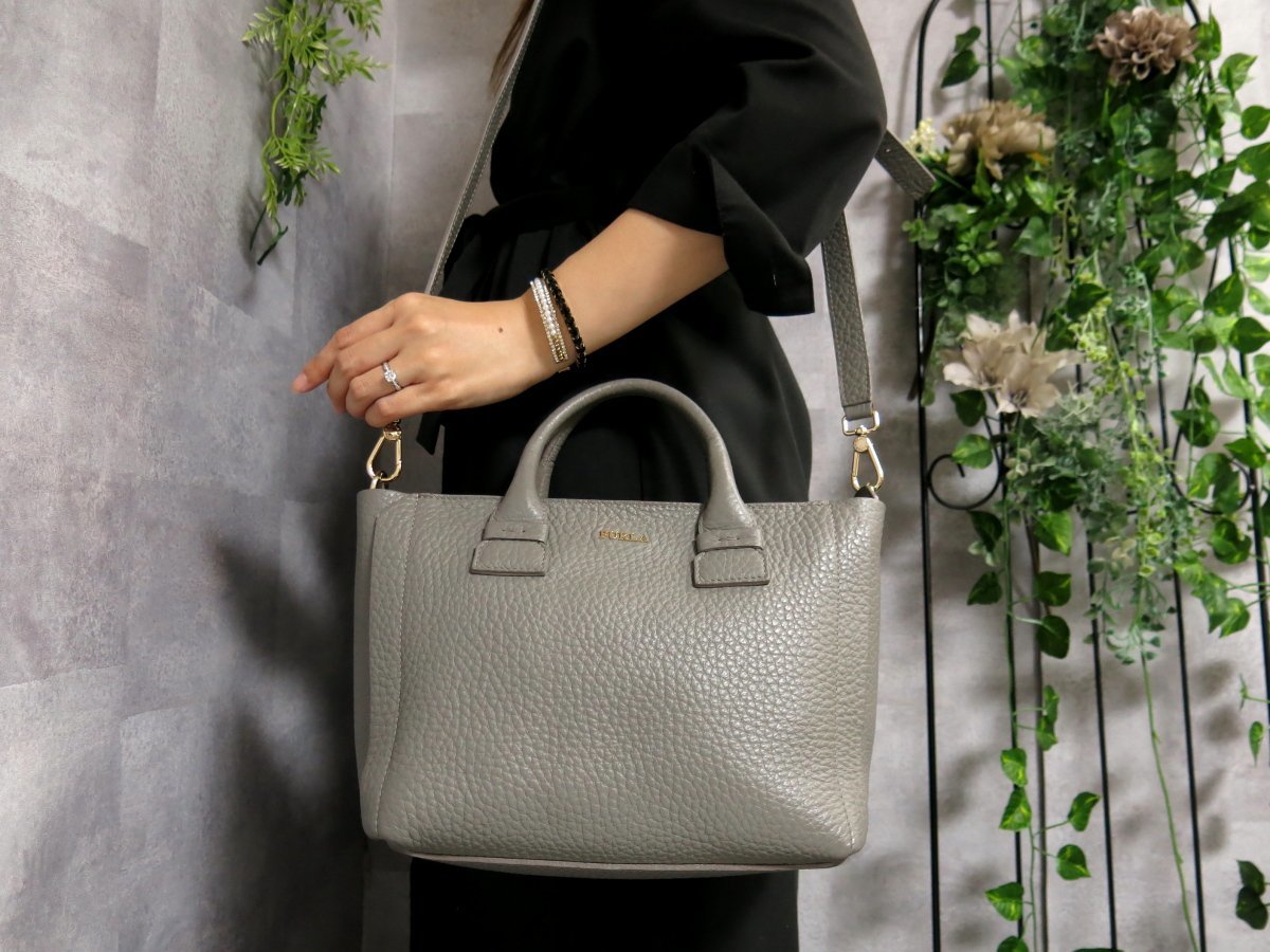 フルラカプリッチョトートバッグショルダーバッグ2way シボ革黒