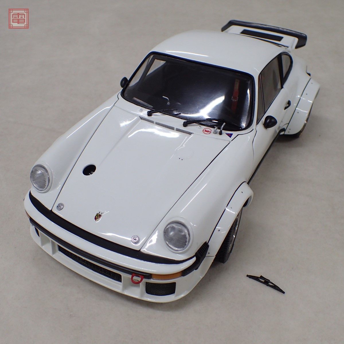 エグゾト 1/18 ポルシェ 934RSR ホワイト 車体のみ exoto PORSCHE