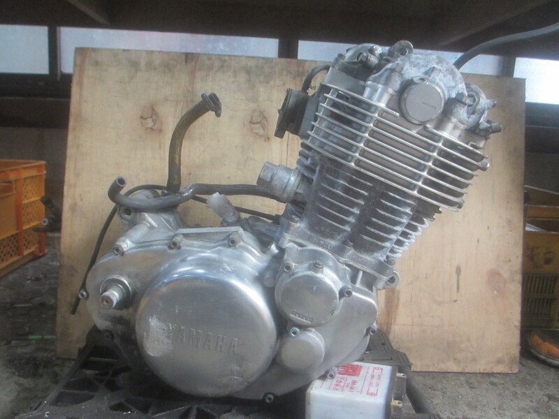 RGA-95A SR400 純正 エンジン 圧縮測定済み 佐川170サイズ RH01J-001 検索 ヤマハ