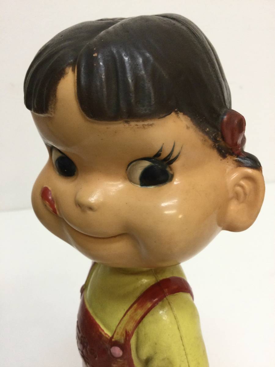 ☆当時物 昭和レトロ玩具 不二家 ペコちゃん 首振り人形 高さ約30 