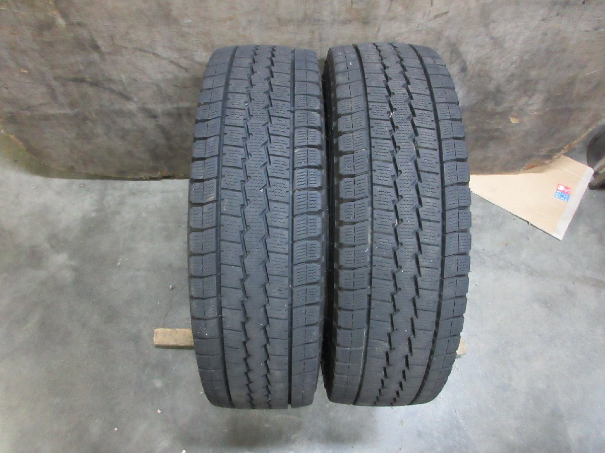 6403N1I〇205/75R16 113/111L LT ダンロップ WINTERMAXX LT03M　2020年製 バリ山　2本　【北海道本州四国九州送料無料】