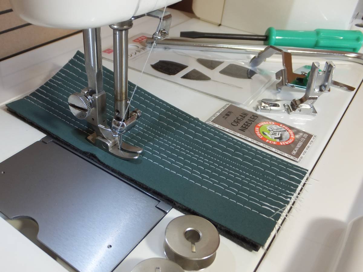 JUKI職業用本縫いミシン 人気機種 SL-300EX 完動中古品です(ジューキ 