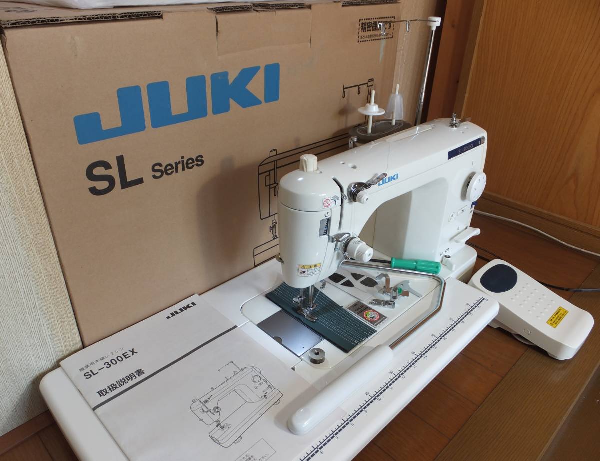 JUKI職業用本縫いミシン 人気機種 SL-300EX 完動中古品です(ジューキ 