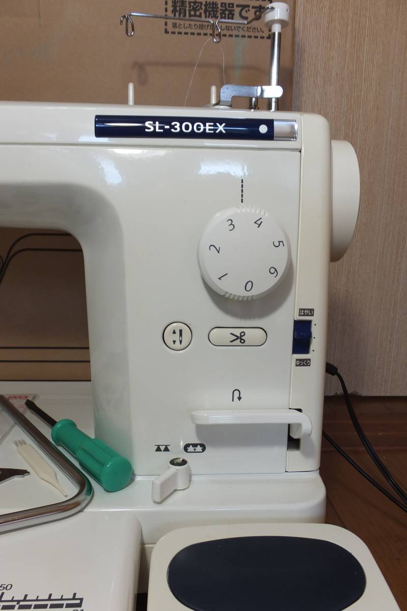 JUKI職業用本縫いミシン 人気機種 SL-300EX 完動中古品です(ジューキ 
