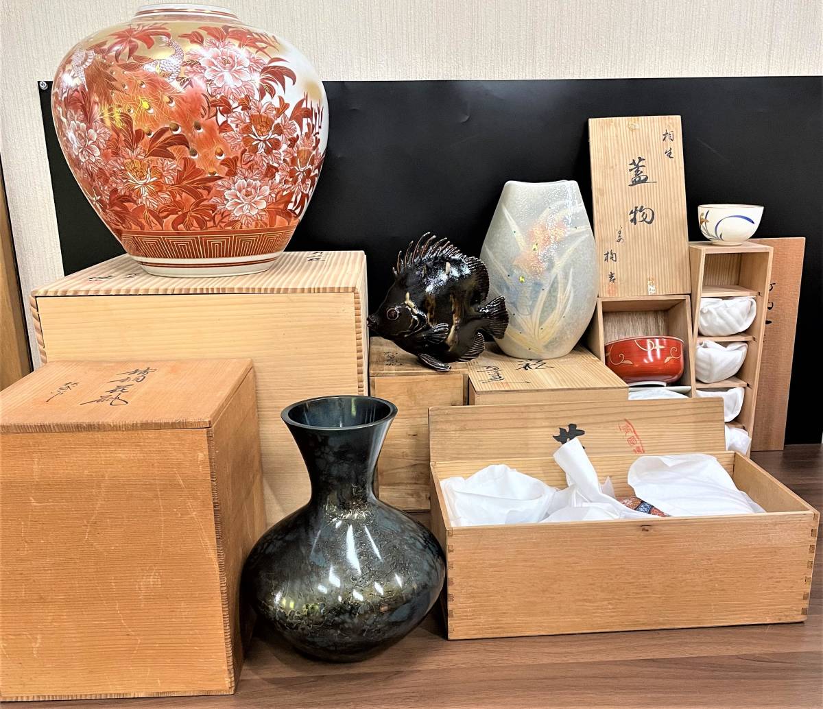 お得，低価 陶器 【 木箱 陶器類 まとめ 】 食器 置物 花瓶 壺