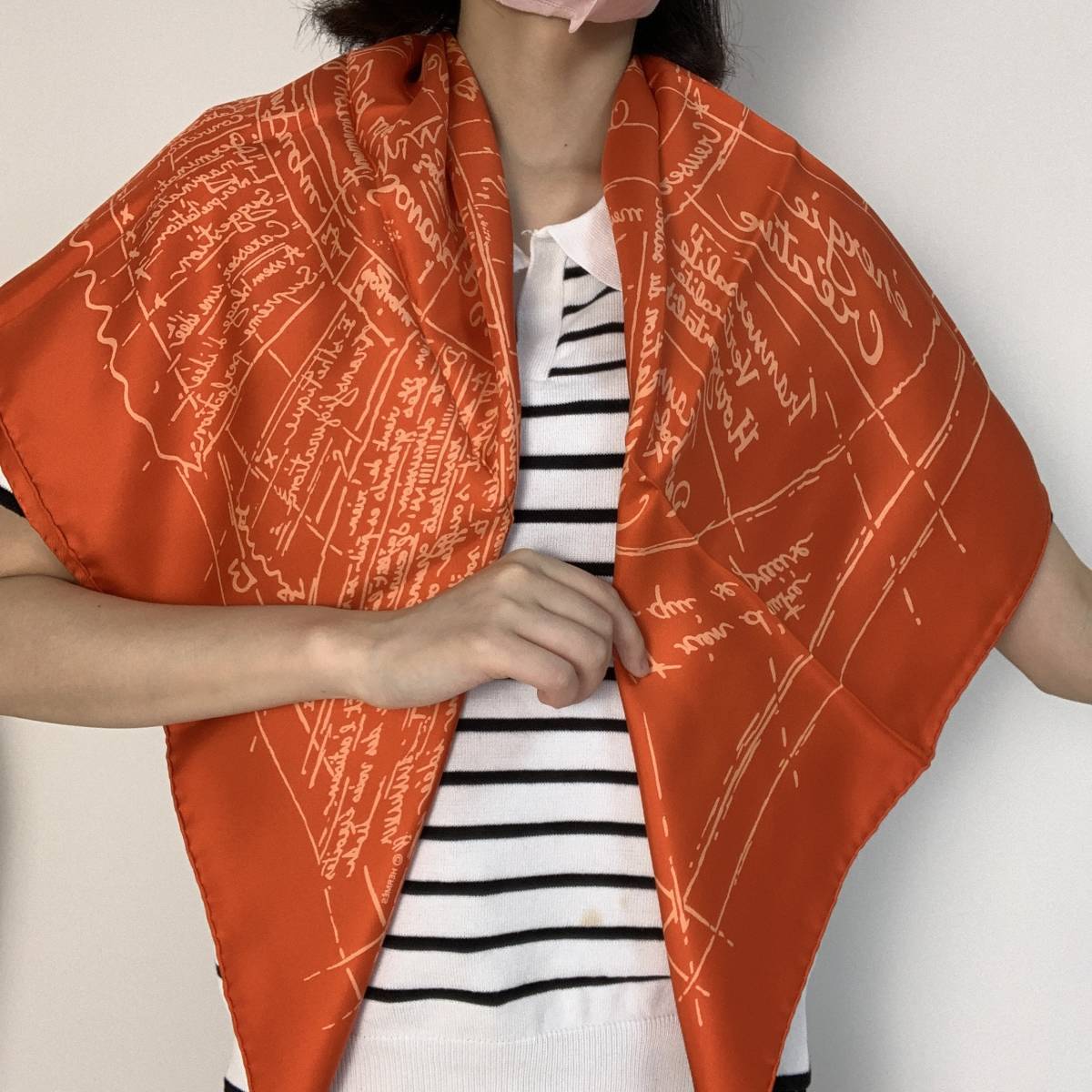 エルメス　カレ90 シルクスカーフ　思想　A210 カレ90 スカーフ HERMES パンダ sichuan Leila&frasl;レイラの庭