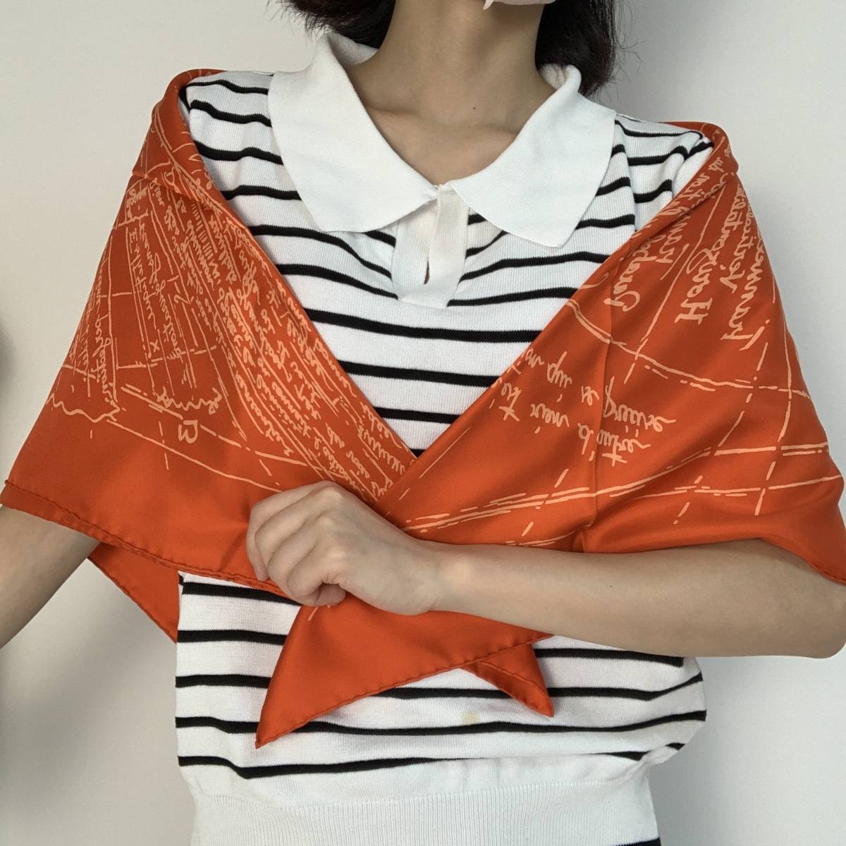 エルメス　カレ90 シルクスカーフ　思想　A210 カレ90 スカーフ HERMES パンダ sichuan Leila&frasl;レイラの庭