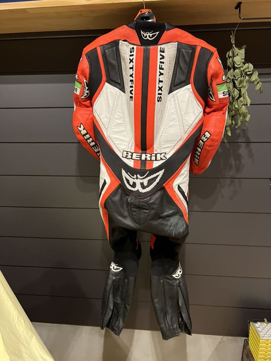 アレンネス ベリック BERIK レーシングスーツ 革ツナギ 54｜革ツナギ 