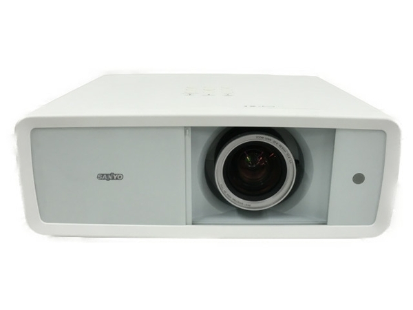 SANYO サンヨー LP-Z2000 プロジェクター 動作品 ランプ740H SANYO サンヨー LP-Z2000 (W) 液晶 プロジェクター 家電 中古 T6876120