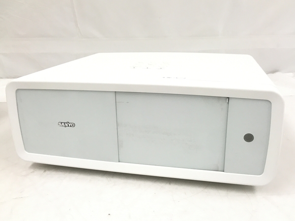 SANYO サンヨー LP-Z2000 (W) 液晶 プロジェクター 家電 中古 T6876120