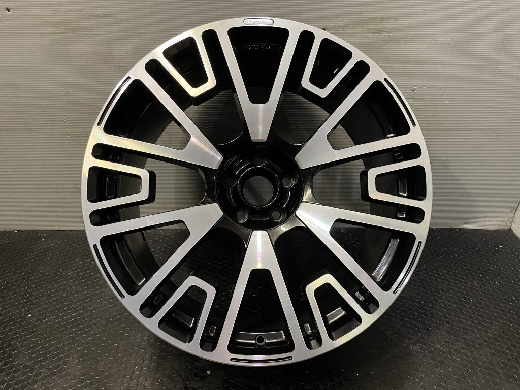 MANSORY ホイール　22インチ MANSORY V6 Striking マンソリー 社外ホイール 22インチ 1本