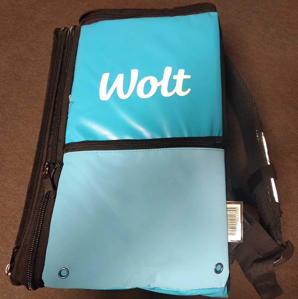 UberEats 出前館 Wolt 配達バッグ マウンテンパーカー　Tシャツ 携帯ホルダー 4点セット 140サイズ発送 ウォルト 新品 Wolt Wolt（ウォルト）配達バッグ・グッズ・ジャケットの評判！使わ Wolt（ウォルト）バッグのロゴ隠し 配達員配達員のバッグに指定はないが余計な