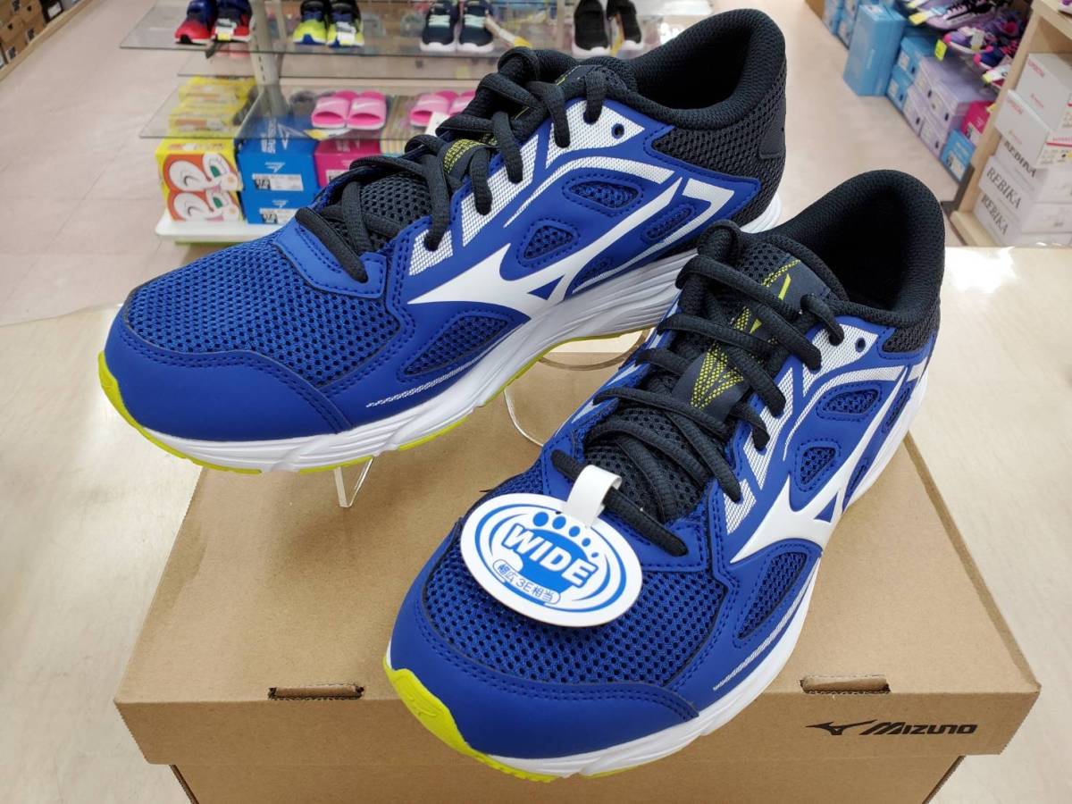 新品即決26.0cm★mizunoミズノ MAXIMIZER24マキシマイザー24 メンズ ランニングシューズ★マラソン 運動靴 普段履き 仕事靴にも最適！