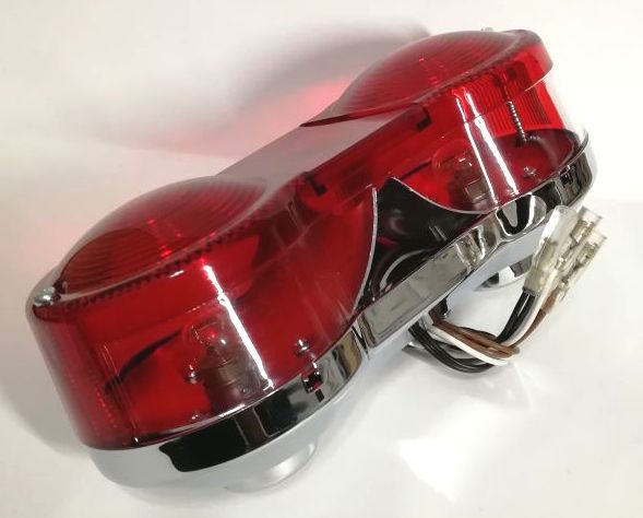 送料無料 GT380 テールランプ 2灯式 レッド○テールライト/GT250/GT550
