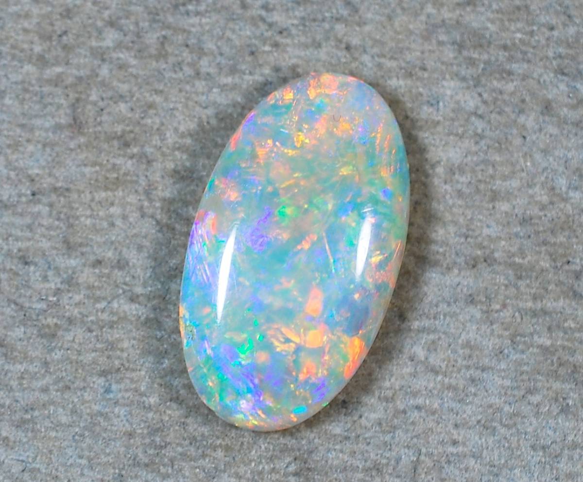 100 ソ付 赤色遊色綺麗艶照り良い 天然オパール4.337ct18.6×