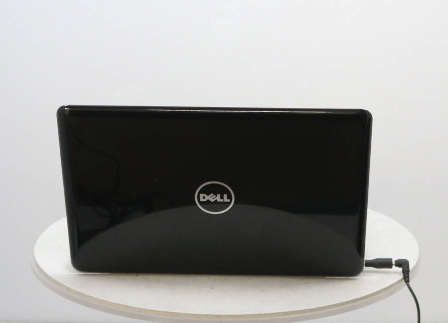 DELL Inspiron 5567 - Win10 Core i3-7100U 2.40GHz 4GB 1000GB HDD