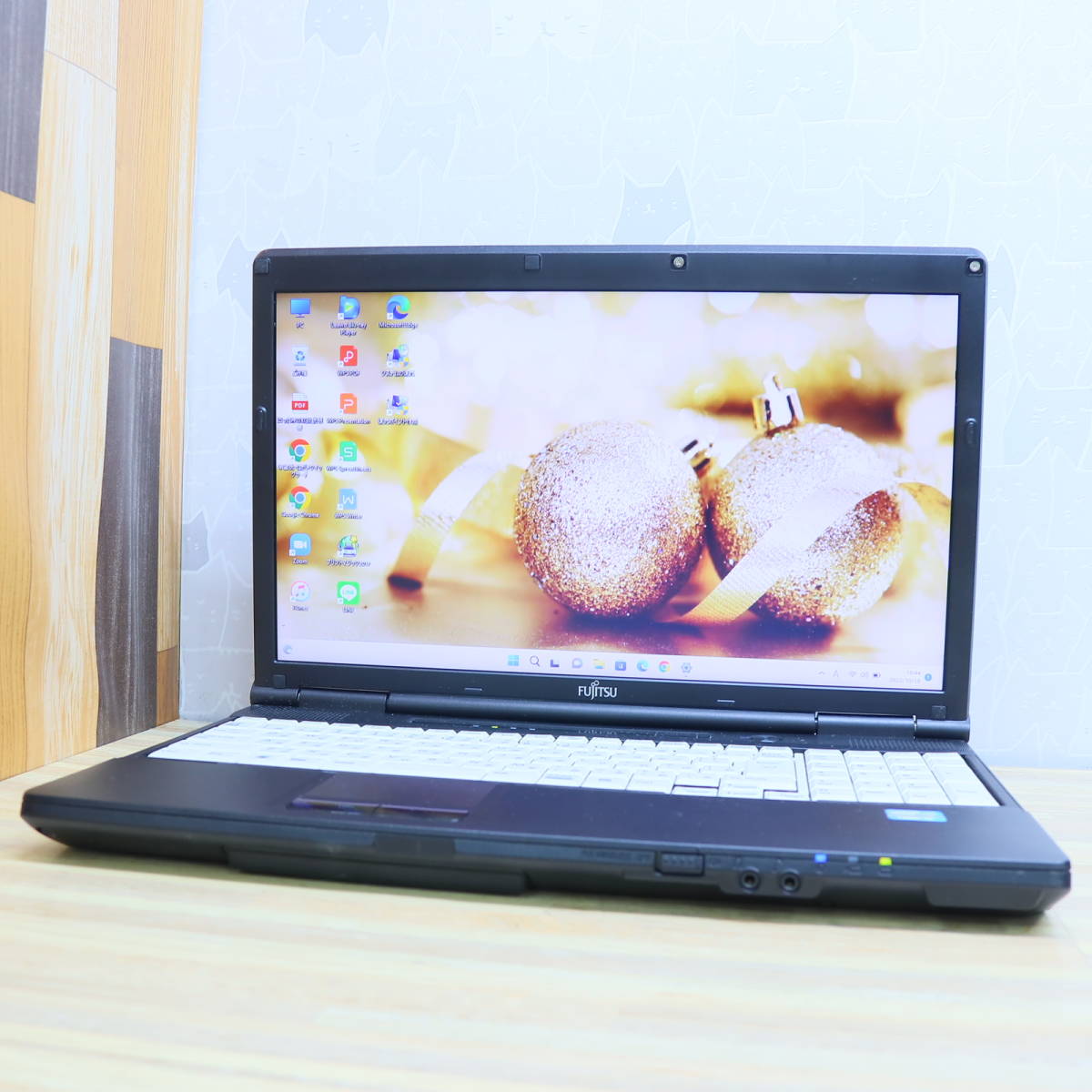  特価 大容量640GB メモリ8GB 大画面 高速転送 高性能i3 HDMI 無線 Wi-Fi A572/E 最新Windows11 リカバリ領域 Office2019 P40788(15インチ～)｜売買されたオークション情報、yahooの商品情報をアーカイブ公開 - 富士通