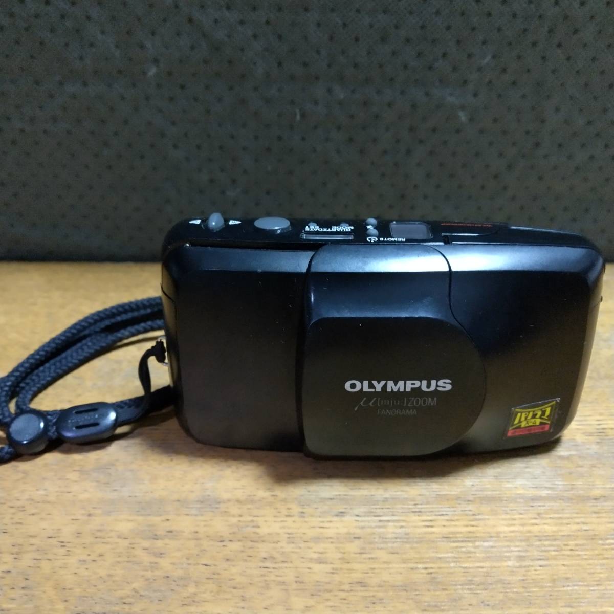 557 OLYMPUS XA2/A16 コンパクト フィルムカメラ オリンパス フラッシュ