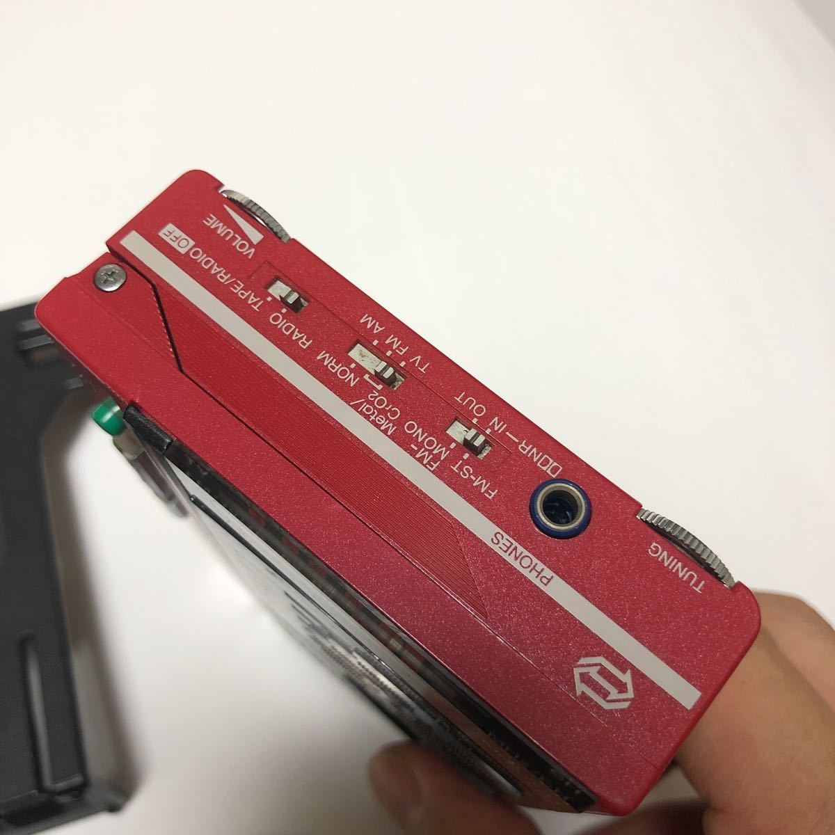 ジャンク】TOSHIBA Walky KT-AS7 TV FM AM RADIO CASSETTE ステレオ