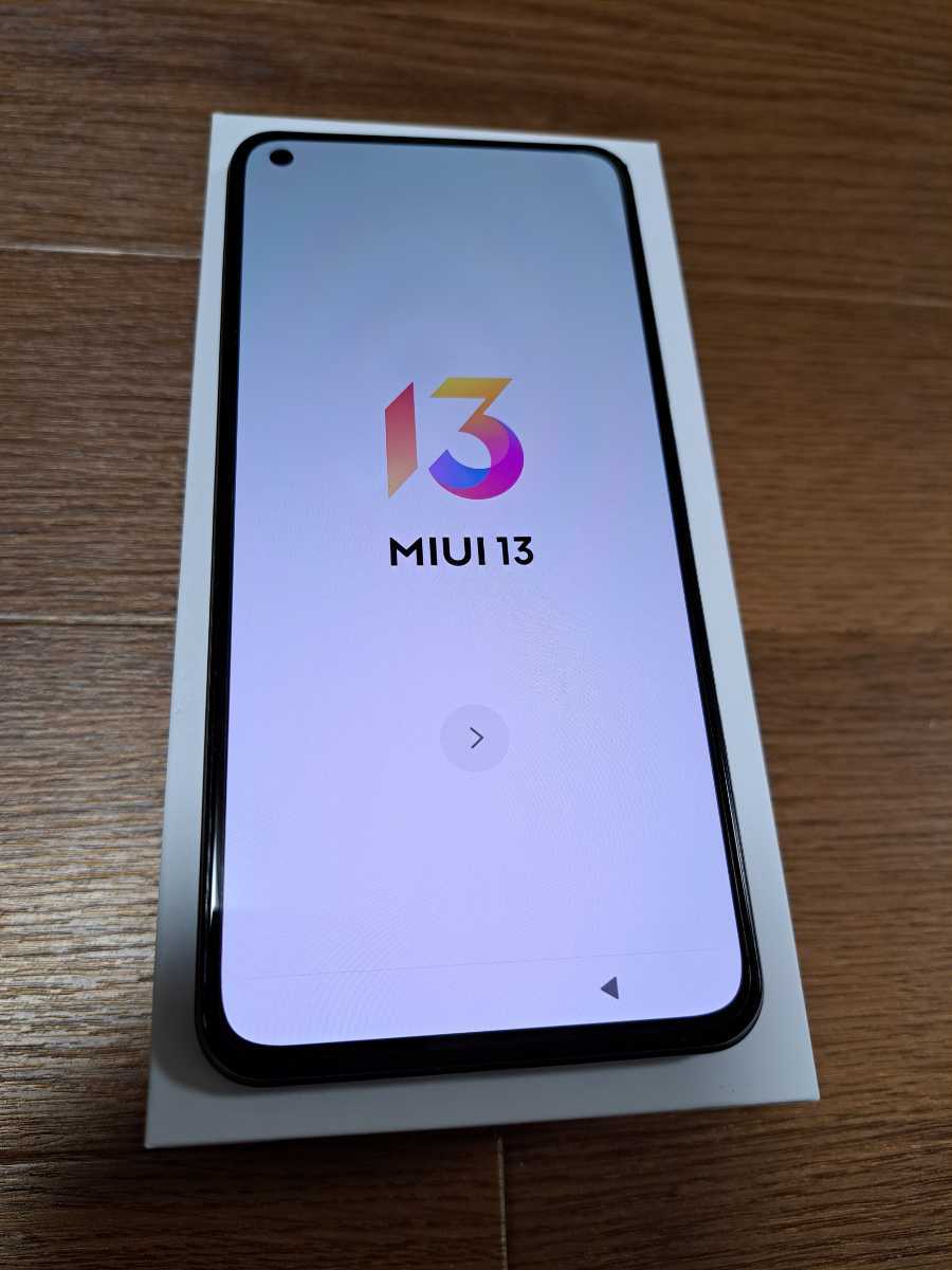 ほぼ新品 送料無料 Xiaomi Mi 11 Lite 5G 6GB + 128GB トリュフ