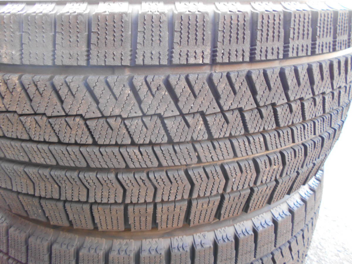 中古スタッドレスタイヤ　BREIDGSTONE（ブリヂストン）　VRX2　235/45-18　2本 スタッドレスタイヤ ブリヂストン 中古タイヤ 0110127)国産中古スタッドレスタイヤBSブリヂストン175&frasl;65R15 245&frasl;45R19 冬タイヤ