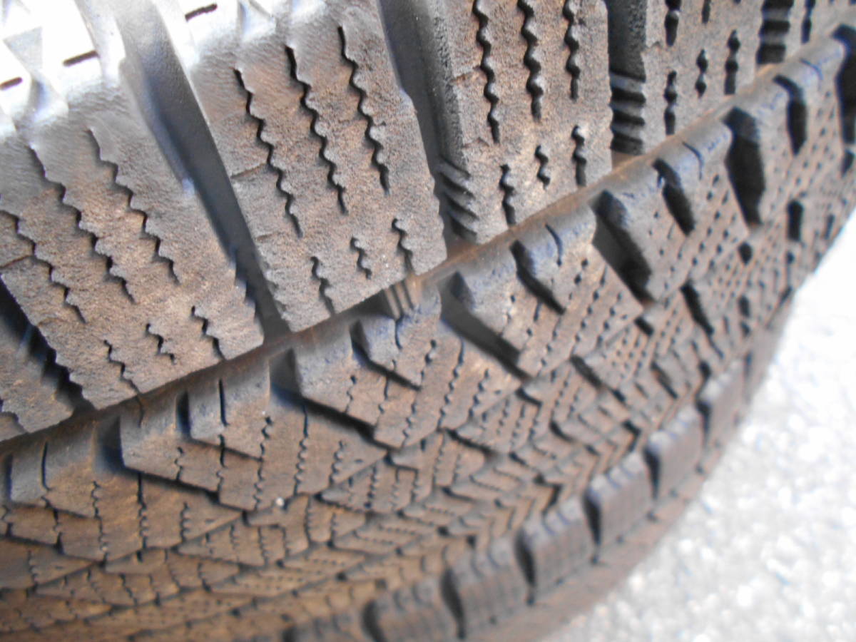 中古スタッドレスタイヤ　BREIDGSTONE（ブリヂストン）　VRX2　235/45-18　2本 スタッドレスタイヤ ブリヂストン 中古タイヤ 0110127)国産中古スタッドレスタイヤBSブリヂストン175&frasl;65R15 245&frasl;45R19 冬タイヤ