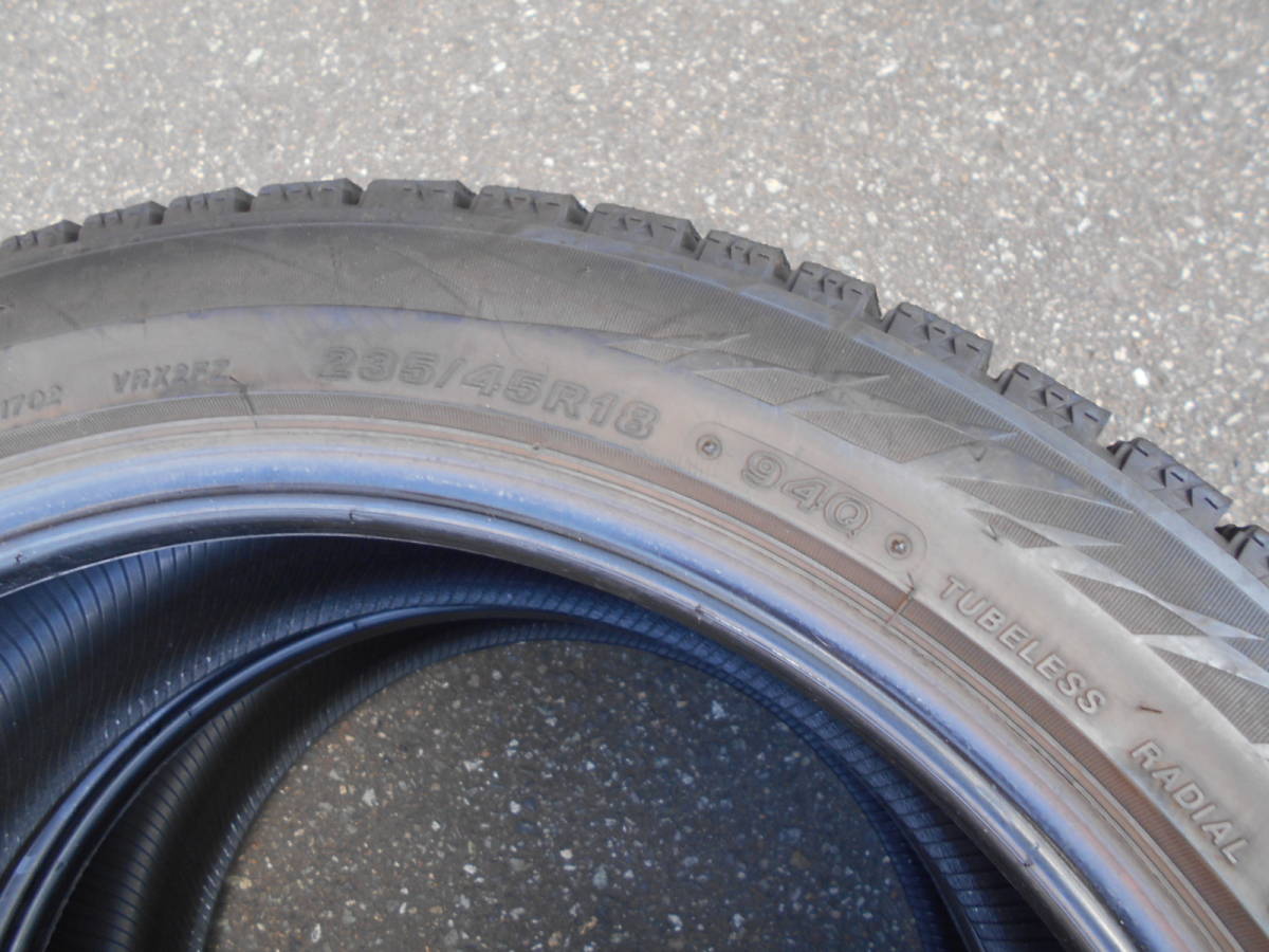 中古スタッドレスタイヤ　BREIDGSTONE（ブリヂストン）　VRX2　235/45-18　2本 スタッドレスタイヤ ブリヂストン 中古タイヤ 0110127)国産中古スタッドレスタイヤBSブリヂストン175&frasl;65R15 245&frasl;45R19 冬タイヤ