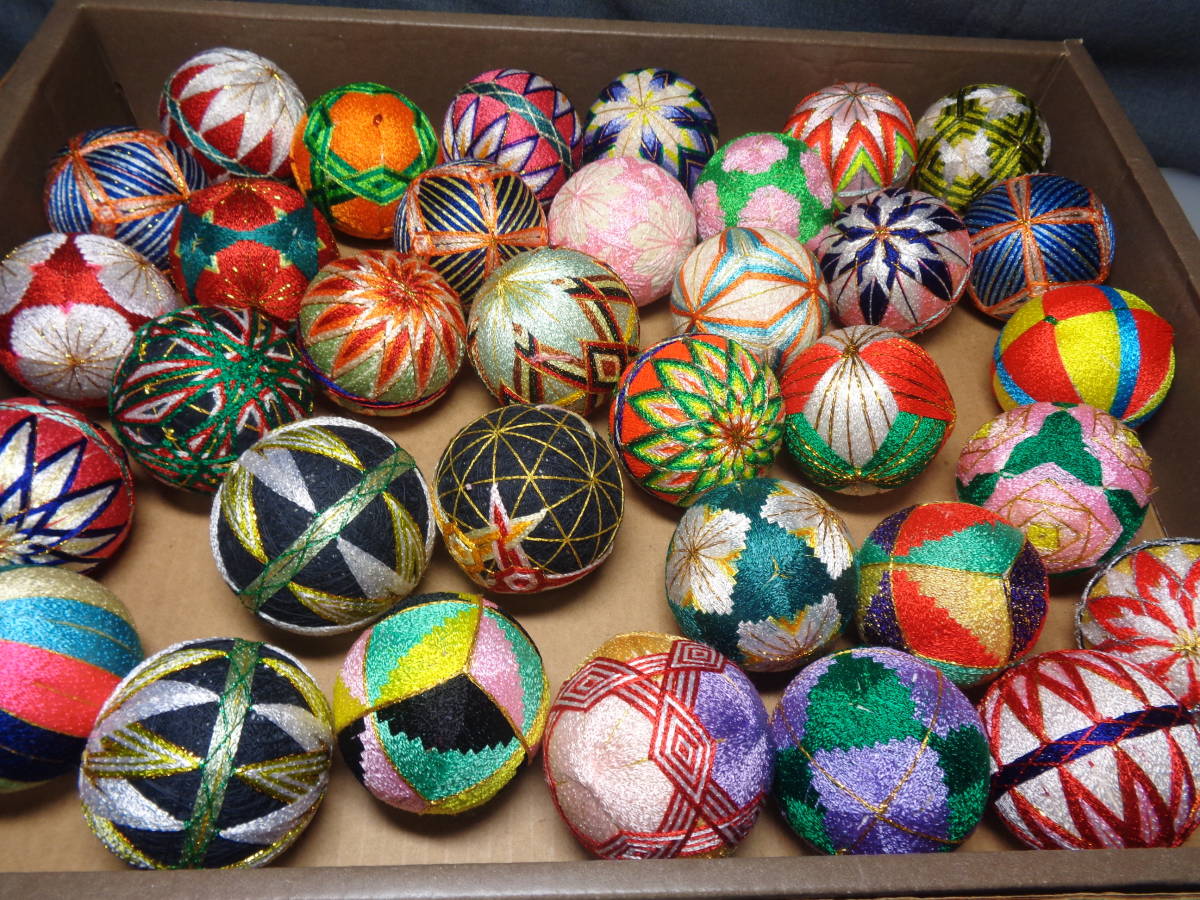手鞠 鞠 置物の通販 手毬 刺繍 毬 ボール 北欧風 置物 オーナメント 花 