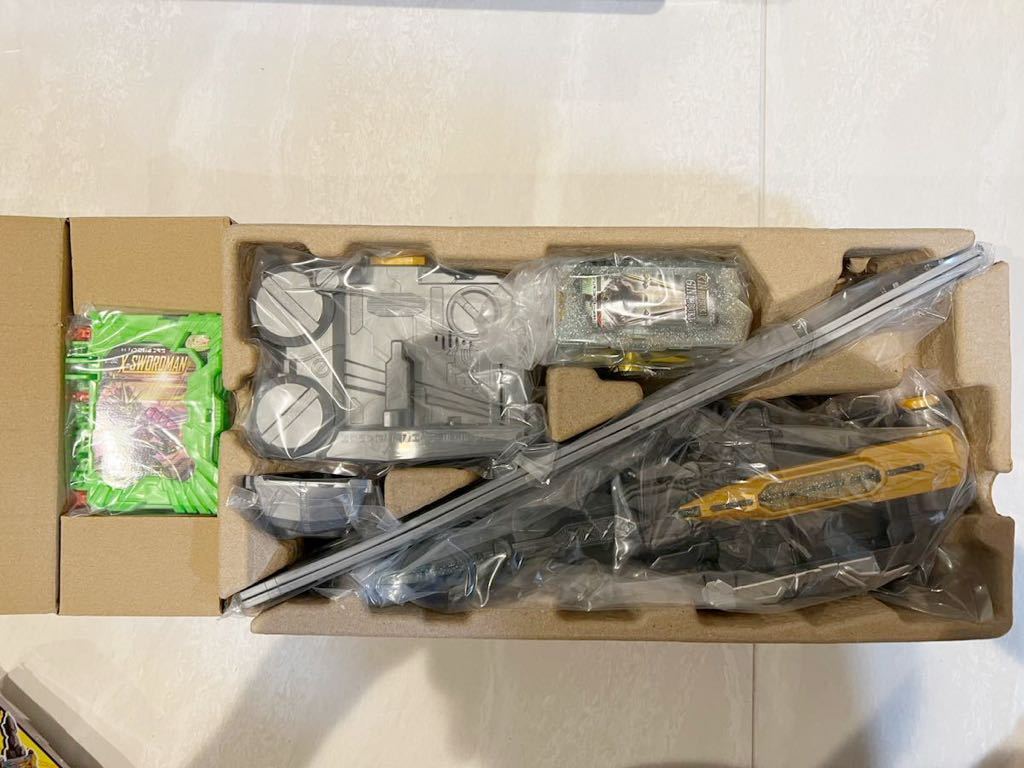 変身ベルト BEST SUPER | DXドライブドライバー＆シフトブレス BANDAI [バンダイ(BANDAI)] : 「仮面 仮面ライダー 仮面ライダーW」より「SUPER DXドライブ DXダブルドライバー」が DXマッハドライバー炎 (バンダイ) キャラクタートイ｜ホビーサーチ