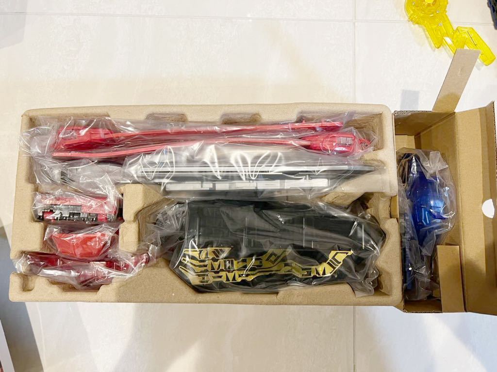 変身ベルト BEST SUPER | DXドライブドライバー＆シフトブレス BANDAI [バンダイ(BANDAI)] : 「仮面 仮面ライダー 仮面ライダーW」より「SUPER DXドライブ DXダブルドライバー」が DXマッハドライバー炎 (バンダイ) キャラクタートイ｜ホビーサーチ
