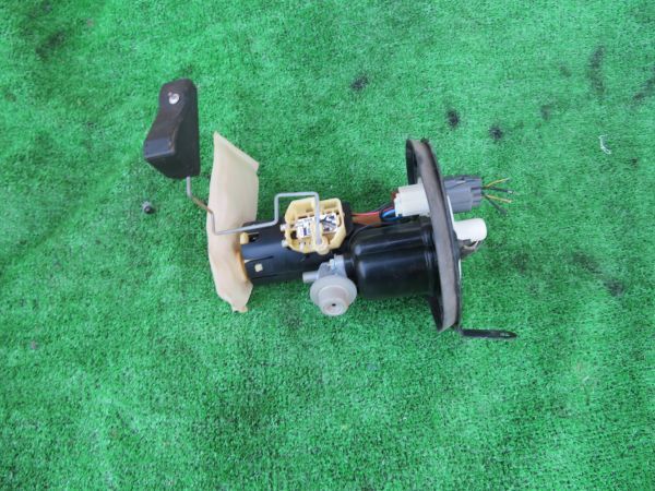 c05　バモス　ホビオ　アクティ　HM3 HM2 HM1 HJ1 　HA6 HA7 HH5 HH6　☆　フューエルポンプ 燃料ポンプ 　NA　　17040-S3A-010　