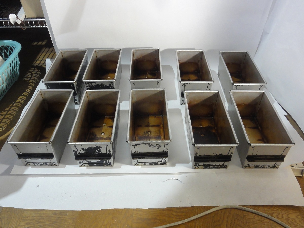 TTOWN リサイクル品 食パン焼型(蓋付)10点セット ①