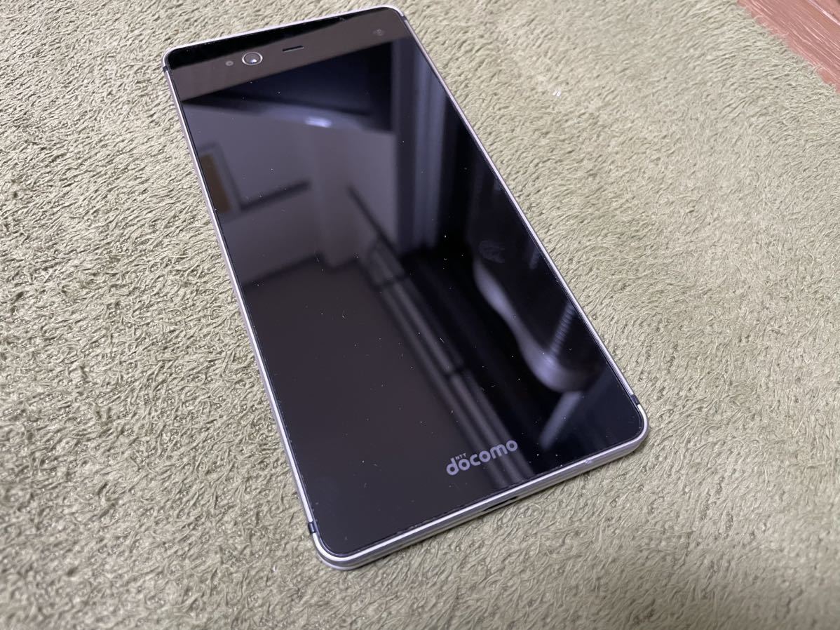 激安大特価，定番人気 展示品★新品同様品★ARROWS NX★32GB★3GB★5.5インチ★スマホ★Android★SDN625★ホワイト★F-01J★docomo★ドコモ★白★富士通