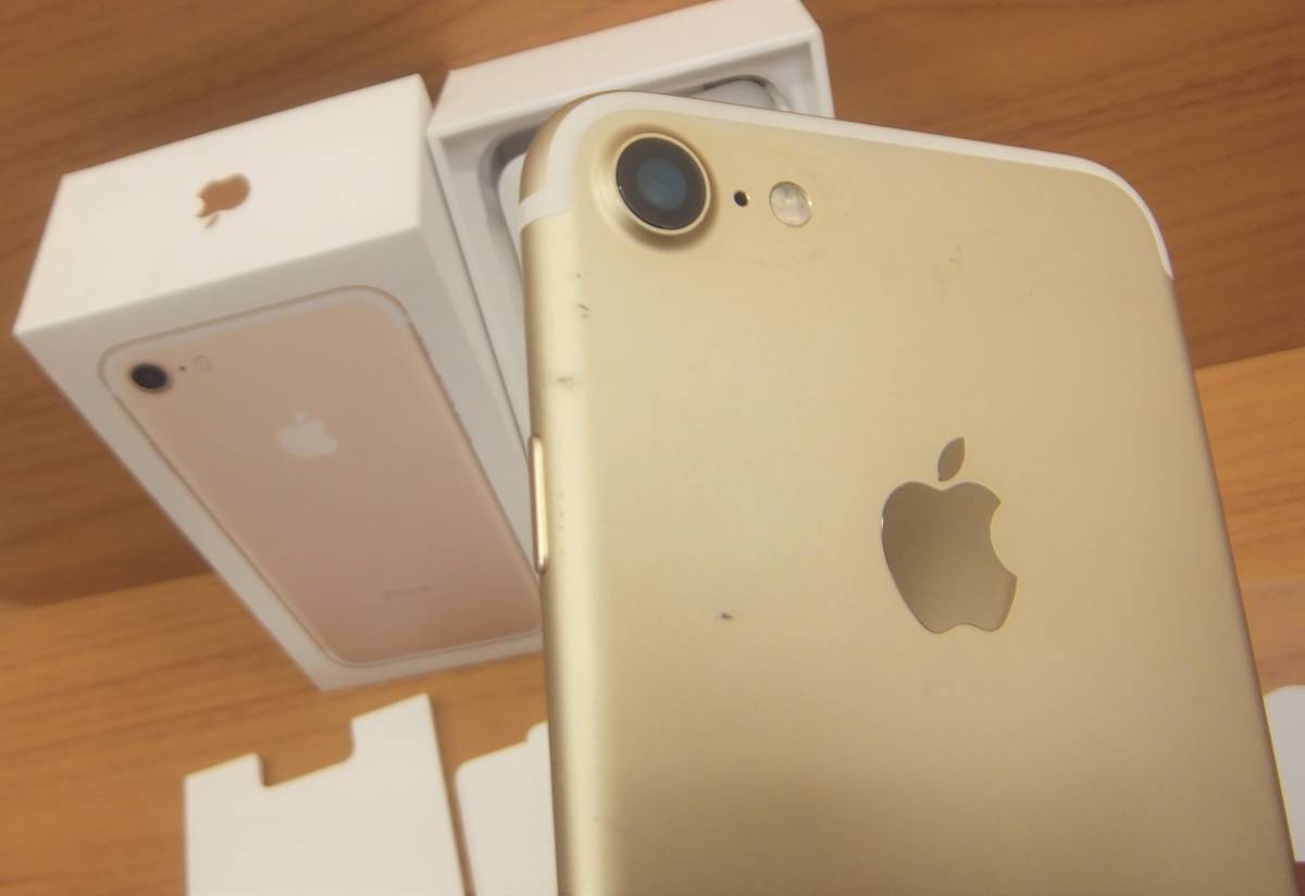 新作入荷，大人気 ＃7643【ジャンク扱い】★☆ドコモ　Apple　iPhone7　32GB　ネットワーク制限〇確認済み　初期化済み　スマホ　本体　☆★