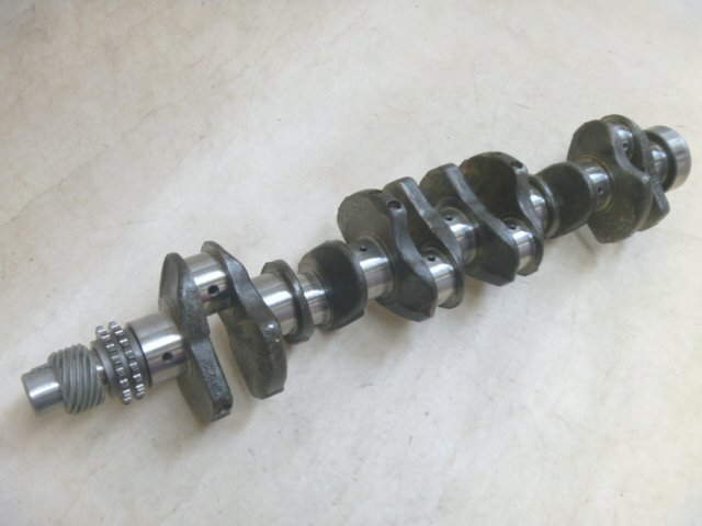 ニッサン純正 L20クランクシャフトE3142 L型エンジン6気筒L6.L24.L28旧 