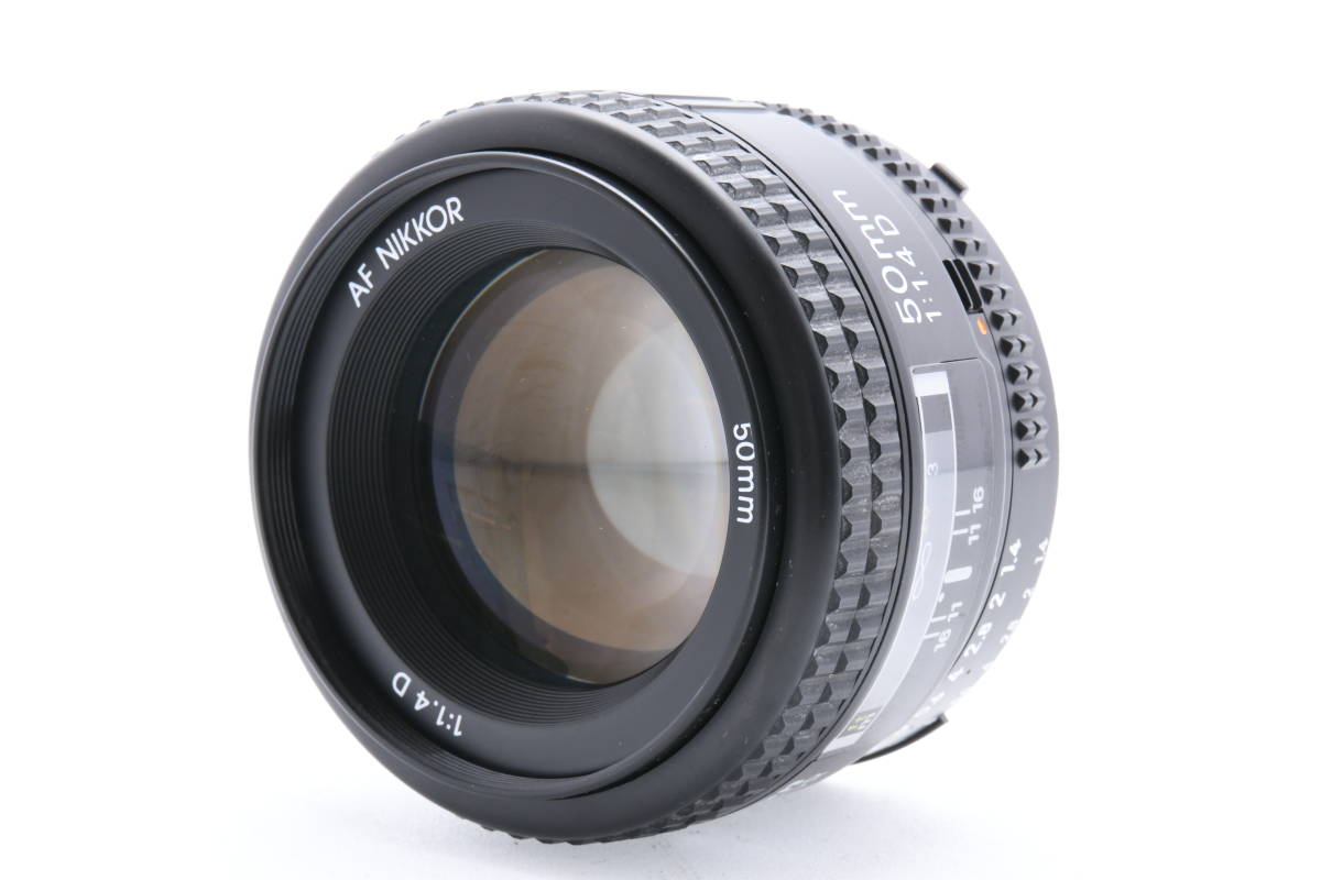 50mm Nikon AF Lens Nikkor D | f⁄1.4 - Review F1.4 f⁄1.4