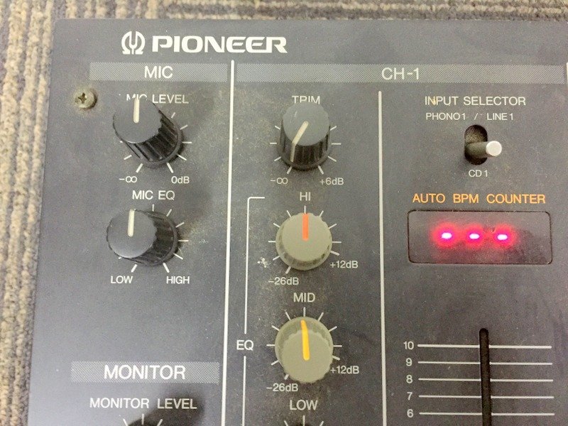 Pioneer DJM-300 DJミキサー パイオニア Y4774 Pioneer DJミキサー
