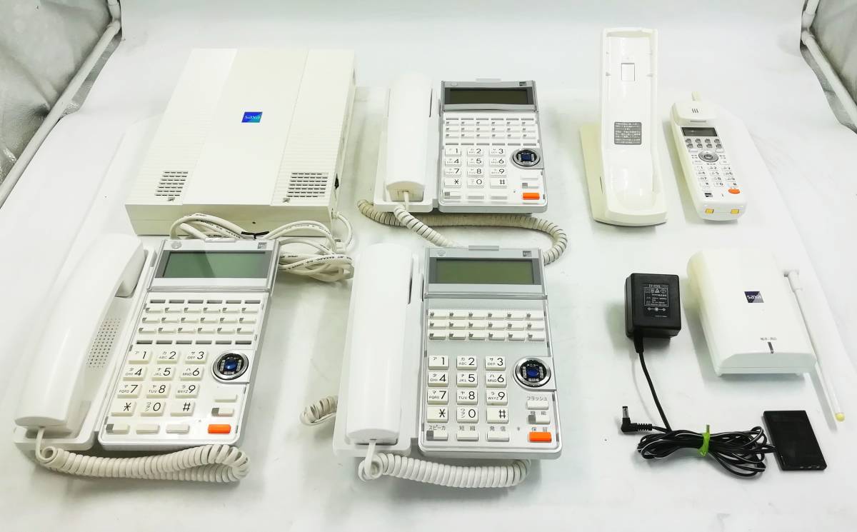 Saxa XT300 TD615ｘ3台 BT600ｘ1台 WS600ｘ1台 コードレス電話機 アンテナ サクサ 動作確認済 即日発送 一週間保証 【H22111005】