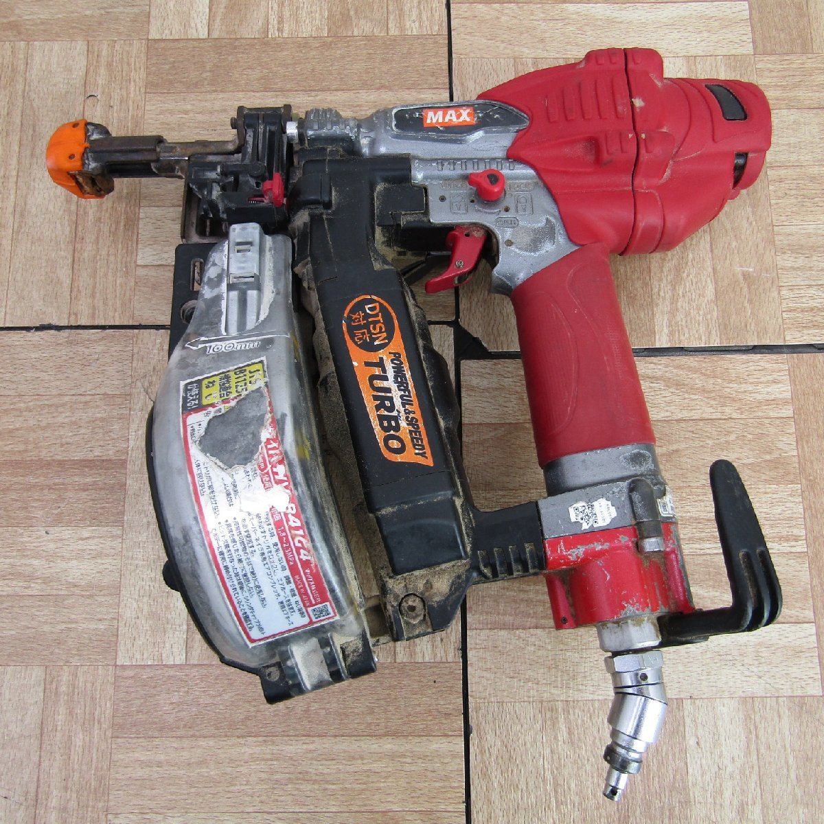 MAX マックス高圧ターボドライバHV-R41G5-G 中古品 MAX 高圧ネジ打機 ターボドライバ HV-R41G4の中古 ジャンク 【MAX