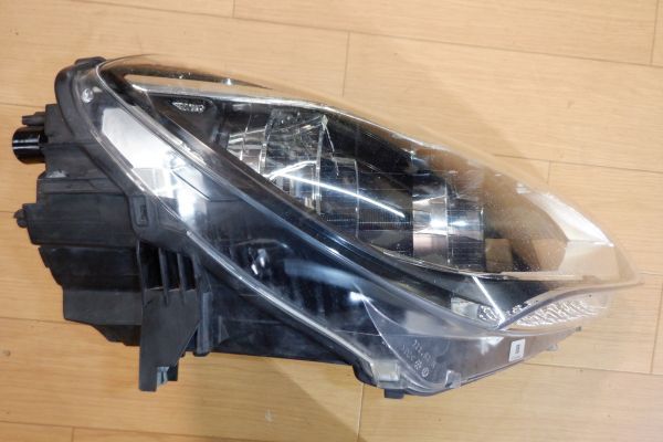OATM2Yg05★F06★F12★F13★BMW★6シリーズ★640i★650i★★ヘッドライト★★右★LED★63.11-7 255 734.9★迅速発送★送料安い★ BMW - 0 F12&frasl; F06&frasl; splitter