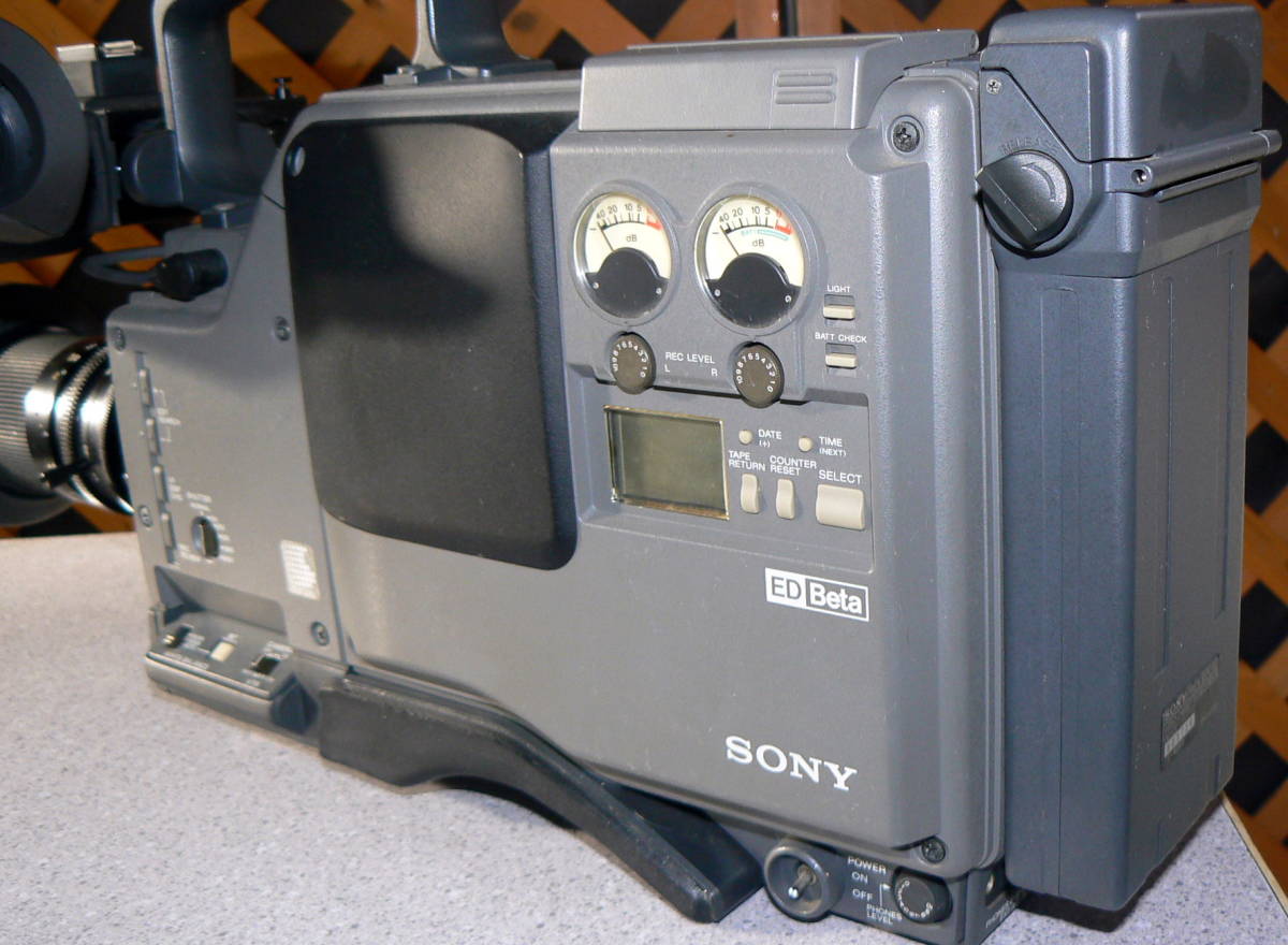 SONY ビデオカセットレコーダー ED CAM 2CCD カメラ EDV-50 ベータ機 