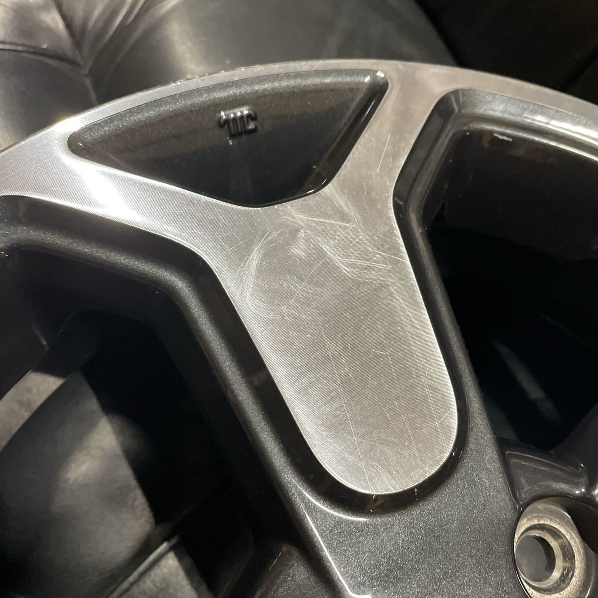 スズキ ハスラー 純正 ホイール 1本 ＳＵＺＵＫＩ 15インチ 15×4.5J 4H 単品 中古ホイール 4.5Ｊ 15インチ× １本 送料無料ハスラー純正ホイール C6