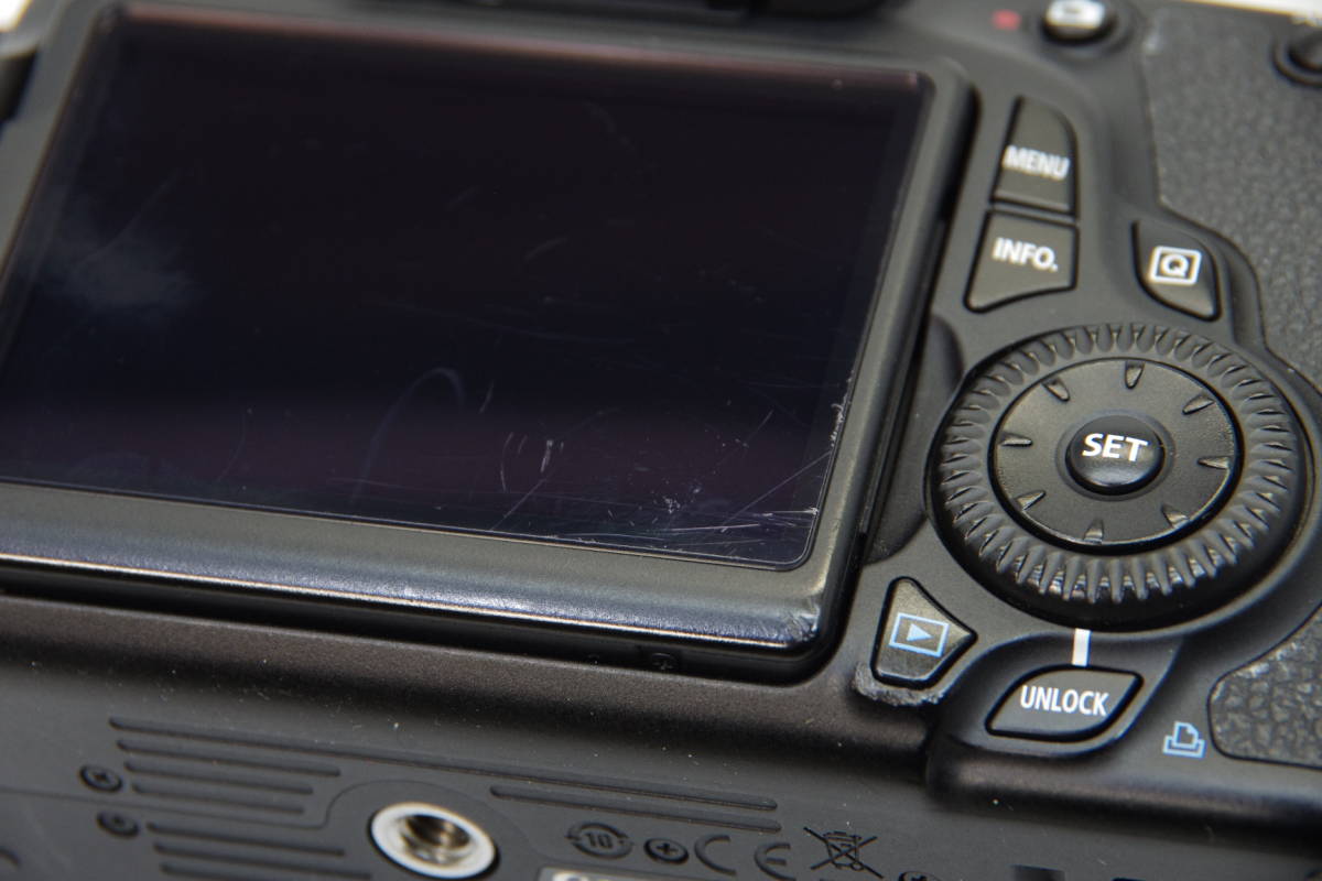 早春のとっておきセール ☆ジャンク☆キヤノン Canon EOS 60D ボディ