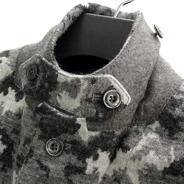 新品 5.8万 エポカウォモ 秋冬 カモフラ ニット ジャケット 46(M 新品 5.8万 エポカウォモ 秋冬 カモフラ ニット ジャケット 46(M