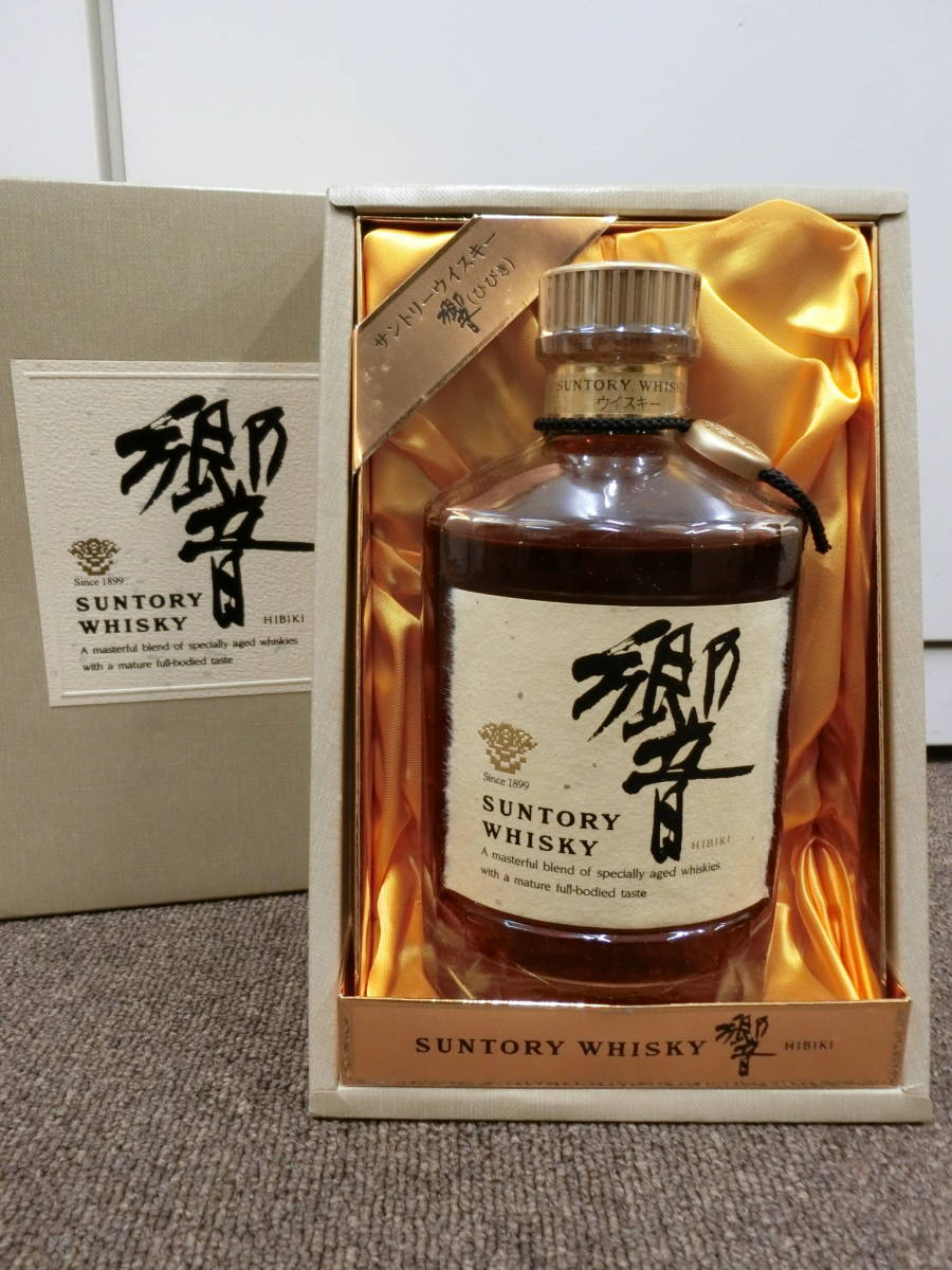 大阪府内限定配送】26399◇SUNTORY サントリー 響 HIBIKI 金キャップ