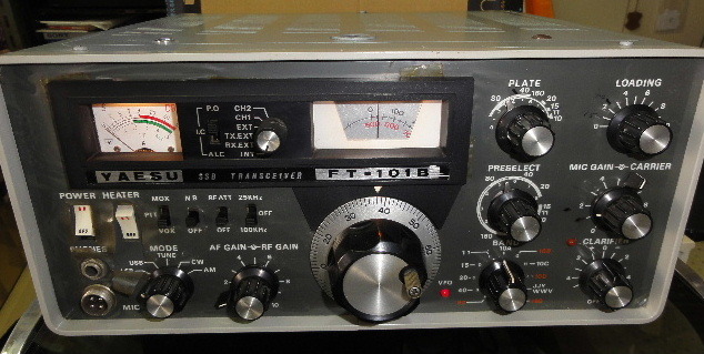 得価，豊富な &darr; YAESU八重洲無線 株 無線機SSB TRANSCEIVER FT-101B使用電子管真空管(固定)｜売買されたオークション情報、yahooの商品情報をアーカイブ公開 - オークファン 固定
