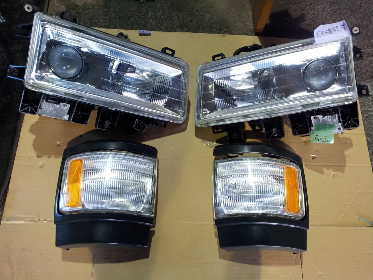 三菱 ふそう スーパーグレート/ ファイター HID バラスト R7-9-29 新作