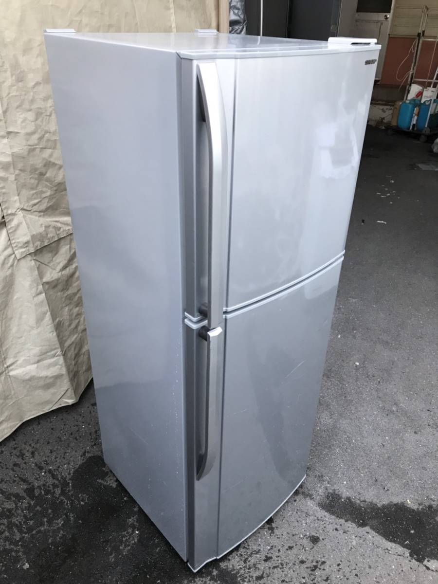 送料無料Z53088 SHARP ノンフロン冷凍冷蔵庫 SJ-23S-S 228L 2011年製