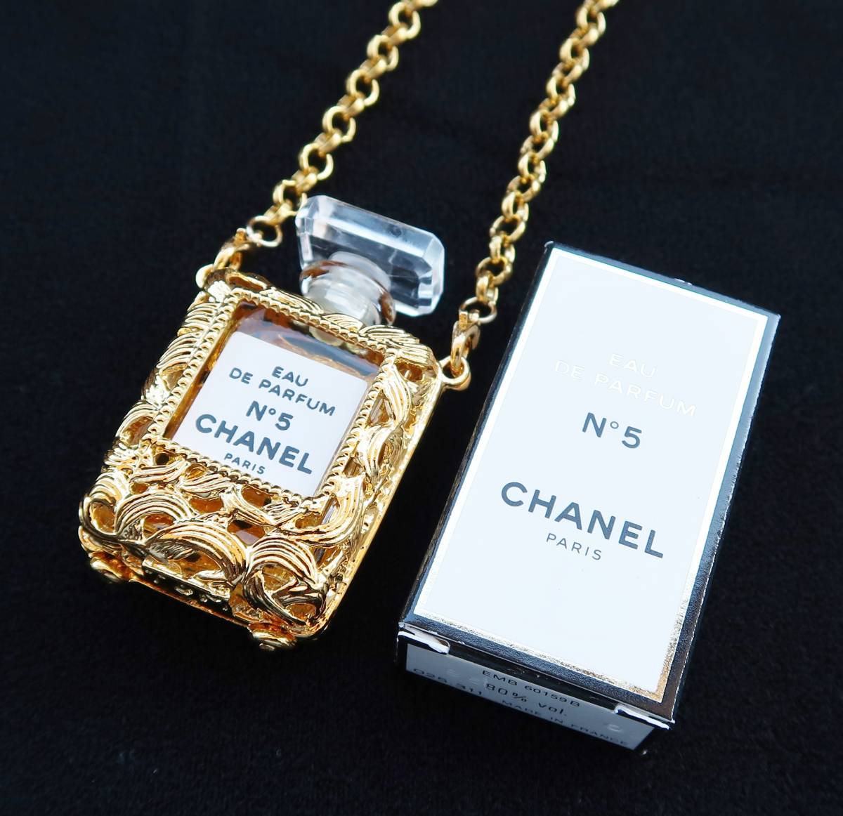 シャネル CHANEL NO.5 NO5 香水 ミニボトル ネックレス ゴールド 香水