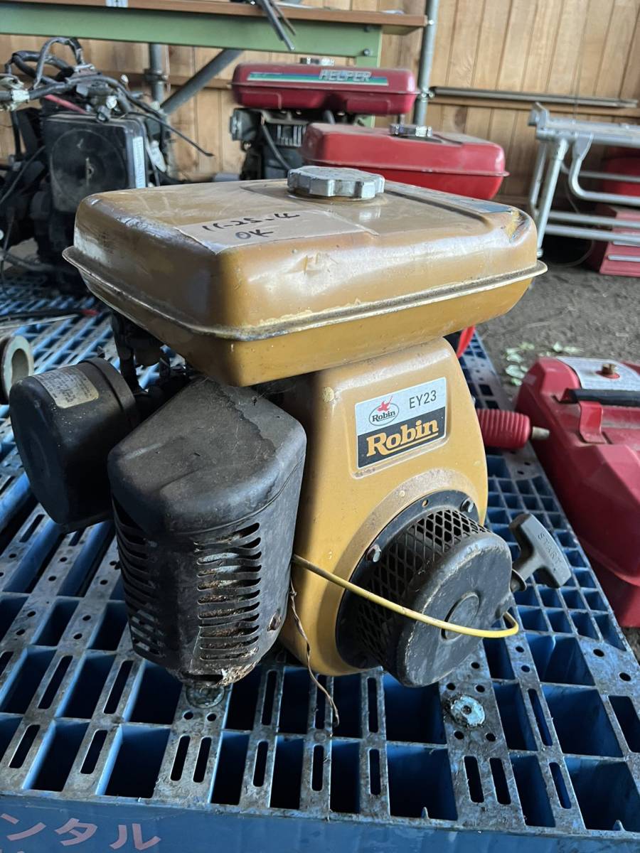 運搬車ロビンエンジンEY23